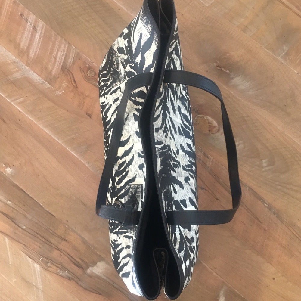 L.A.M.B Williamsfield Tote - Picture 8 of 16